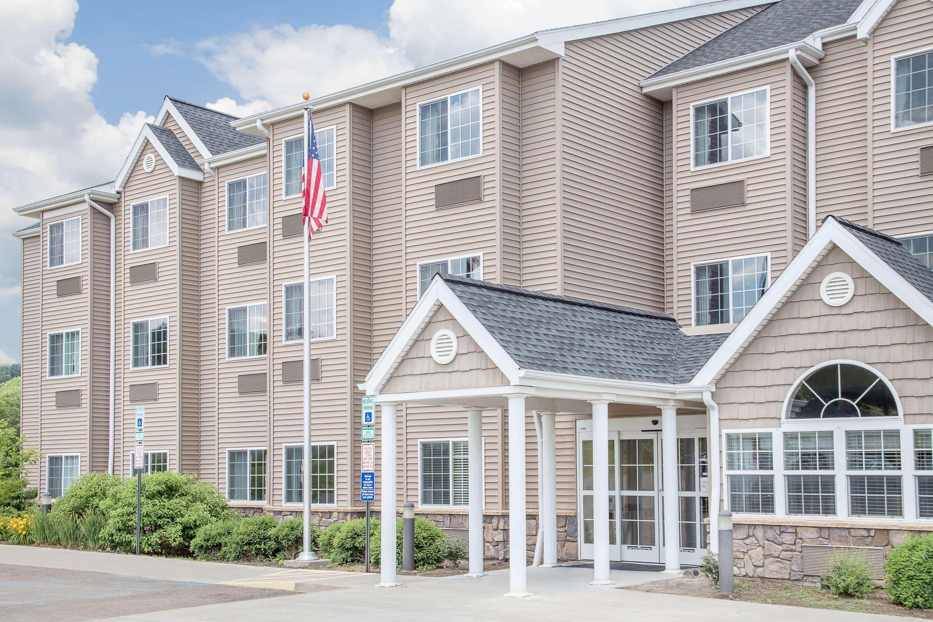 Microtel Inn&Suites Mansfield PA Eksteriør bilde